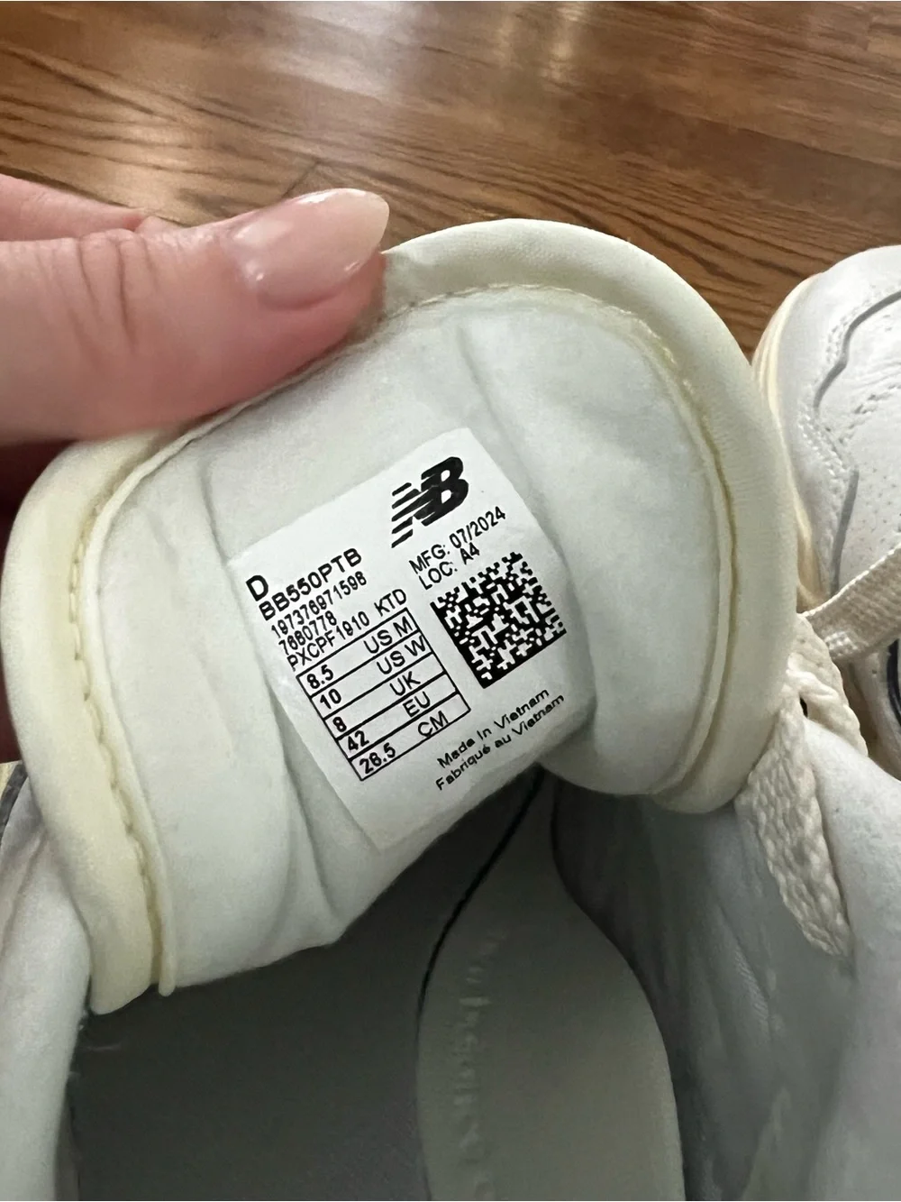 New Balance 550 x Aimé Leon Dore Sneakers in a White and Green